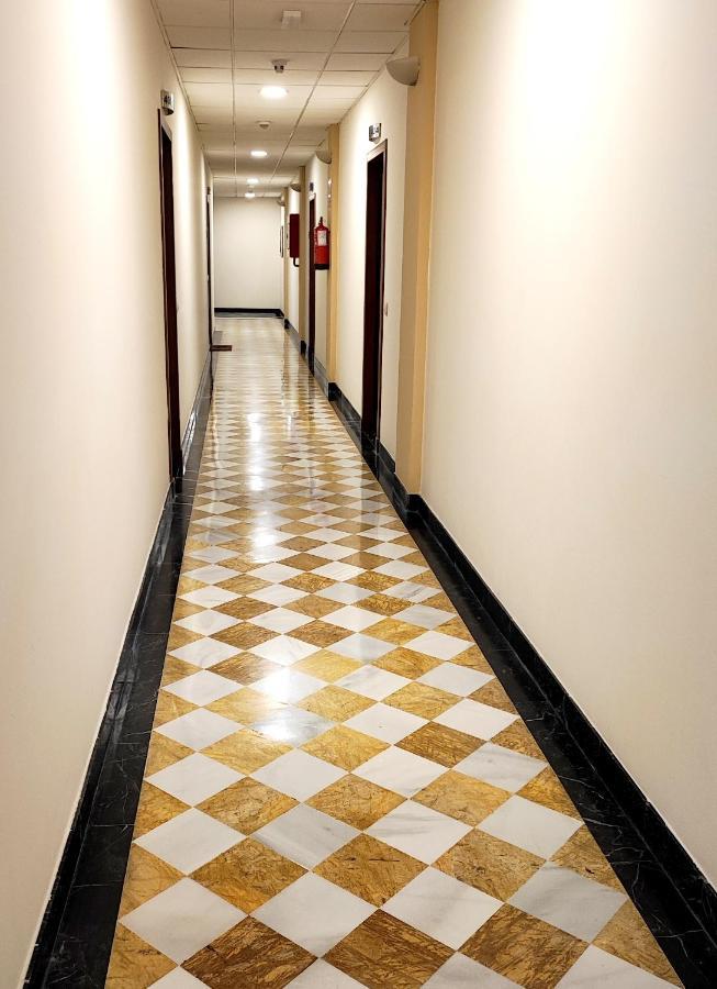 Fibes Edificio Lux *